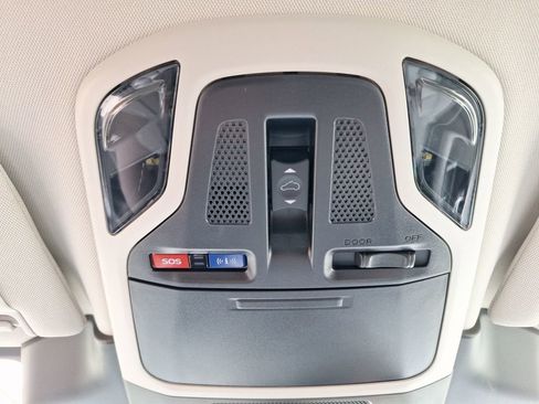 Certified 2025 Subaru Outback Limited w/ Popular Package #2 image 23