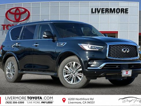 Used 2022 INFINITI QX80 Luxe image 1