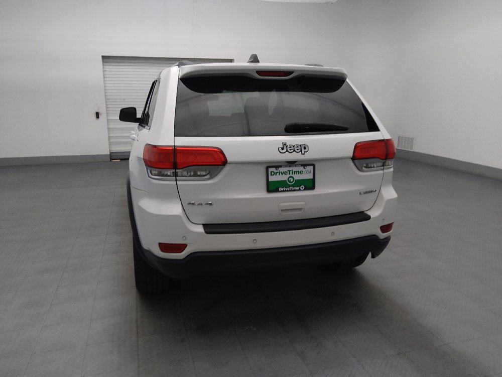 Used 2018 Jeep Grand Cherokee Laredo AWD/4WD image 6
