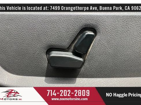 Used 2010 Dodge Challenger SRT8 w/ SRT Option Group II image 32