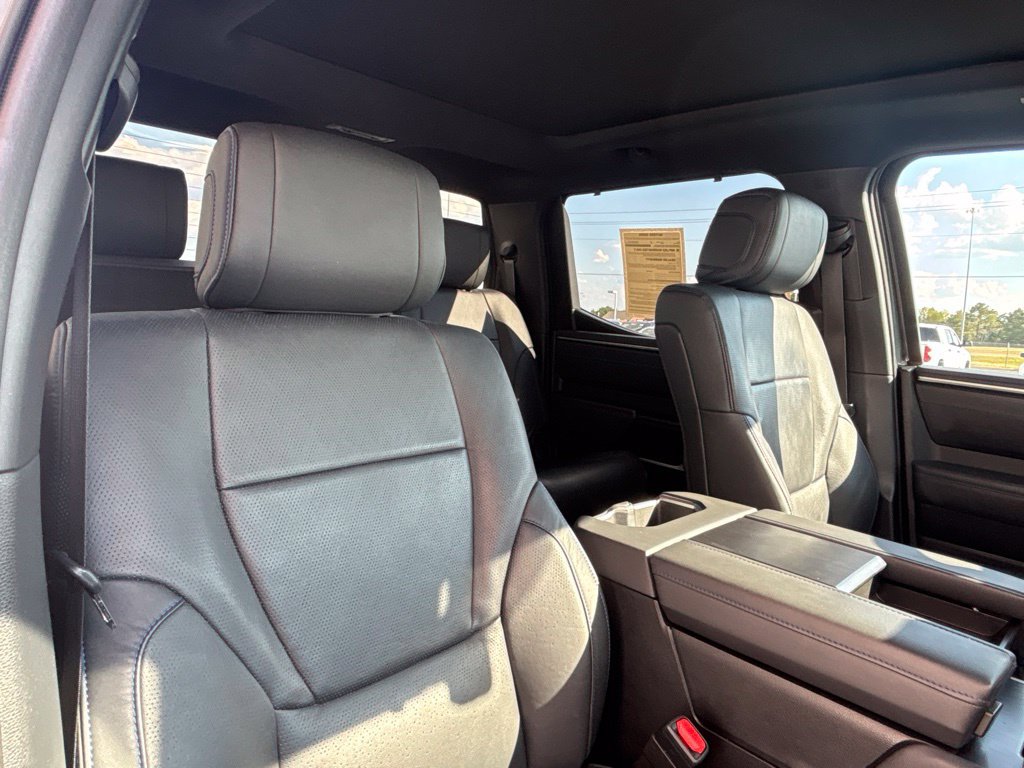 Used 2025 Toyota Tundra Platinum AWD/4WD image 22
