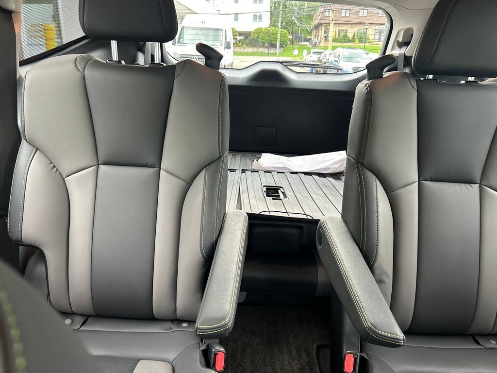 Certified 2023 Subaru Ascent Onyx Edition AWD/4WD image 33