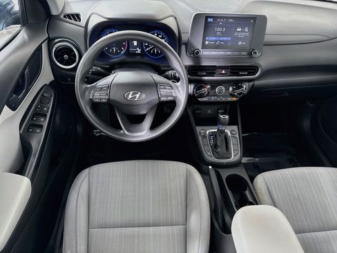 Used 2022 Hyundai Kona SEL FWD image 17