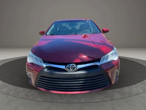 Used 2016 Toyota Camry XLE w/ Advanced Technology Package FWD image 2