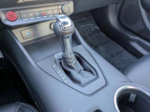 Used 2025 Ford Mustang Premium image 12