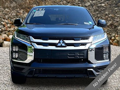 Used 2024 Mitsubishi Outlander Sport AWD image 3