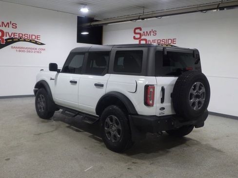 Used 2023 Ford Bronco Big Bend image 2