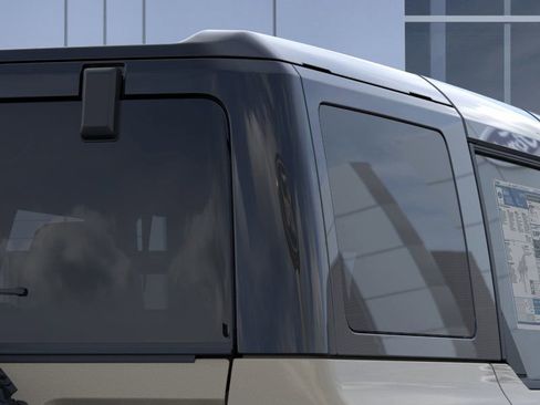 New 2026 Ford Bronco Badlands image 25