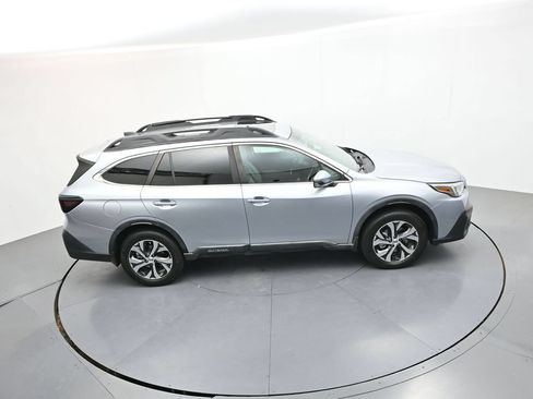 Used 2020 Subaru Outback Limited w/ Popular Package #2 AWD/4WD image 30