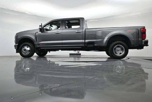 New 2026 Ford F350 Lariat w/ Lariat Ultimate Package AWD/4WD image 46