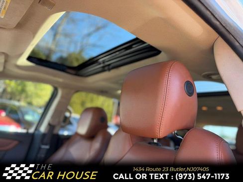 Used 2017 Chevrolet Traverse Premier image 27