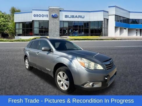 Used 2011 Subaru Outback 2.5i Limited w/ PWR Moonroof Pkg AWD/4WD image 8