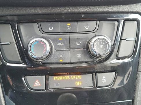 Used 2022 Buick Encore Preferred w/ Safety Package FWD image 23