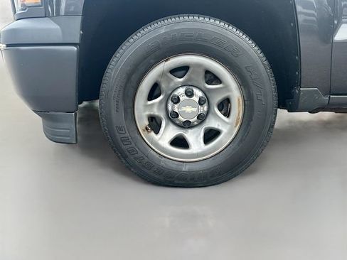 Used 2014 Chevrolet Silverado 1500 W/T RWD image 27