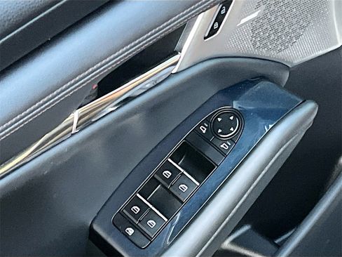 Used 2021 MAZDA MAZDA3 s image 18