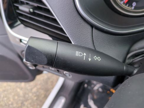 Certified 2020 Jeep Cherokee Limited image 27