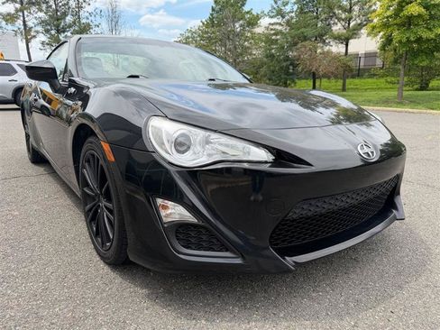 Used 2016 Scion FR-S RWD image 20
