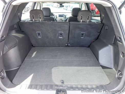 Used 2020 Chevrolet Equinox LT w/ Driver Convenience Package AWD/4WD image 21