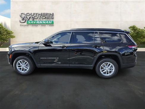 New 2024 Jeep Grand Cherokee L Laredo w/ Luxury Tech Group I RWD image 2