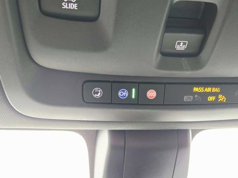 Certified 2021 Chevrolet Tahoe LT w/ LT Signature Package AWD/4WD image 31