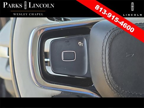 Certified 2025 Lincoln Navigator Reserve image 31