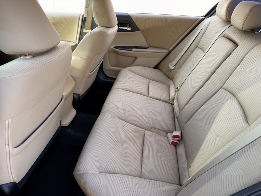 Used 2014 Honda Accord LX image 25