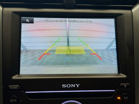 Used 2016 Ford Fusion Energi Titanium FWD image 16