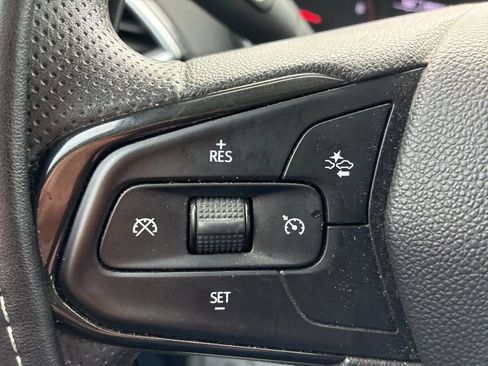 Used 2023 Chevrolet TrailBlazer LT image 11