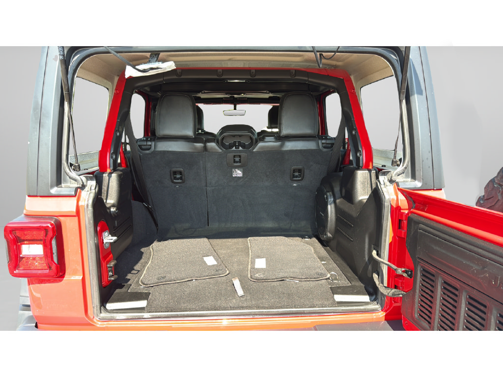 Used 2018 Jeep Wrangler Unlimited Rubicon AWD/4WD image 34