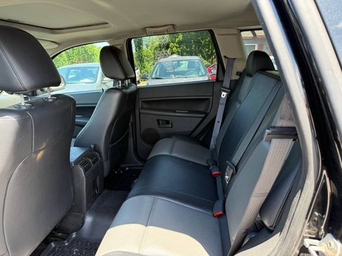 Used 2008 Jeep Grand Cherokee Laredo AWD/4WD image 20