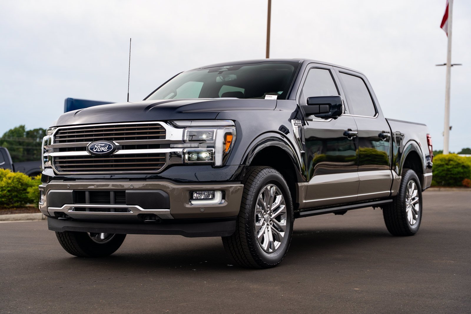 New 2026 Ford F150 King Ranch w/ Equipment Group 601A High AWD/4WD image 2