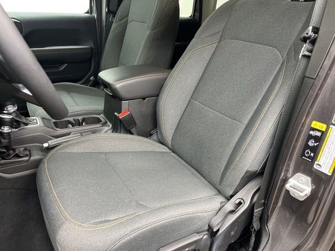 Used 2025 Jeep Wrangler Sahara 4xe w/ Safety Group image 19