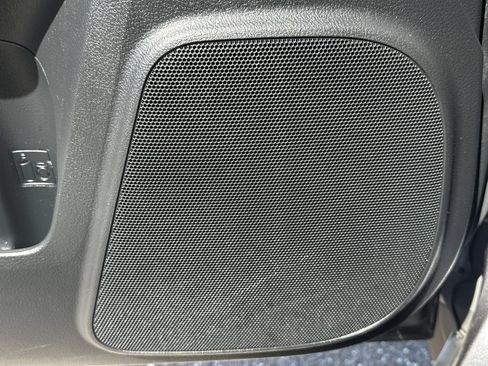 Used 2021 Toyota 4Runner SR5 Premium w/ Moonroof Package RWD image 30