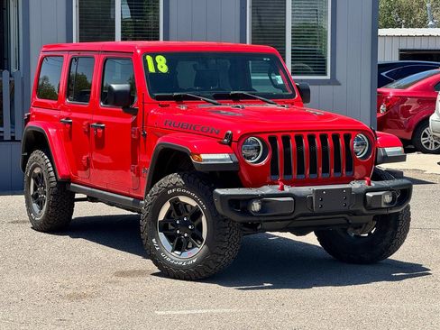 Used 2018 Jeep Wrangler Unlimited Rubicon AWD/4WD image 2