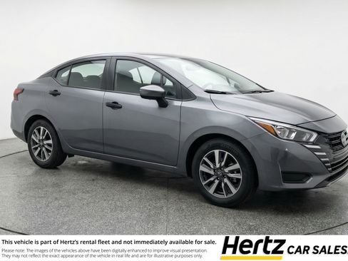 Used 2025 Nissan Versa SV FWD image 1