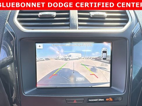 Used 2017 Ford Explorer XLT w/ Equipment Group 201A image 18