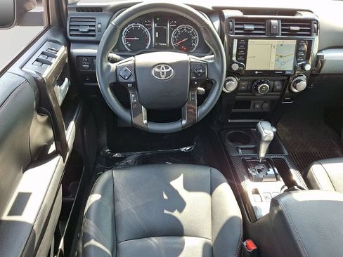 Used 2020 Toyota 4Runner TRD Off-Road Premium w/ Moonroof Package AWD/4WD image 12