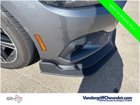 Used 2025 Ford Mustang Coupe RWD image 3