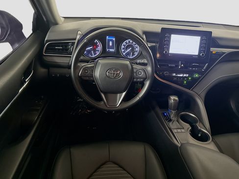 Used 2023 Toyota Camry SE FWD image 17