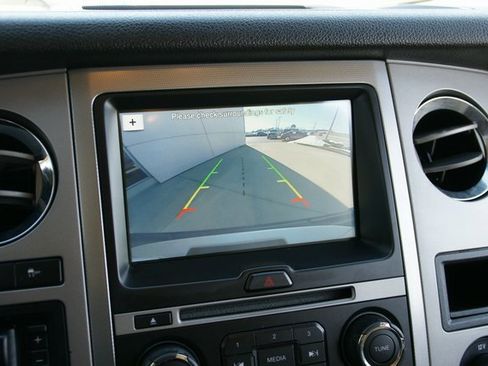 Used 2017 Ford Expedition EL XLT w/ Equipment Group 202A image 26