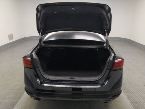 Used 2023 Nissan Altima 2.5 SR w/ SR Premium Package FWD image 29