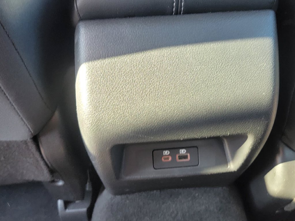 Used 2025 Nissan Altima 2.5 SV FWD image 30