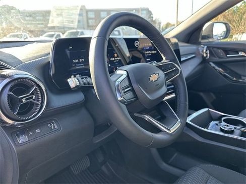 Used 2026 Chevrolet Equinox LT w/ LPO, Floor Liner Package image 10