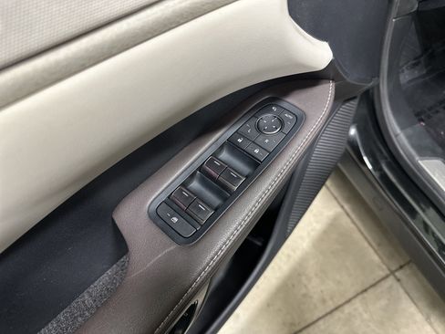 Certified 2023 Lexus RX 350 w/ Accessory Package (Z1) image 15