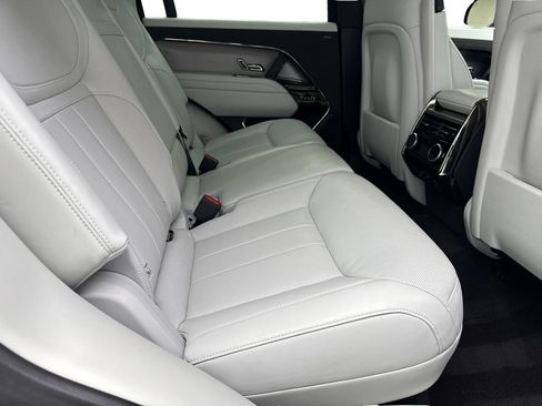 Used 2024 Land Rover Range Rover Sport SE AWD/4WD image 38