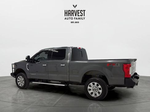 Used 2018 Ford F250 Lariat w/ Chrome Package AWD/4WD image 3