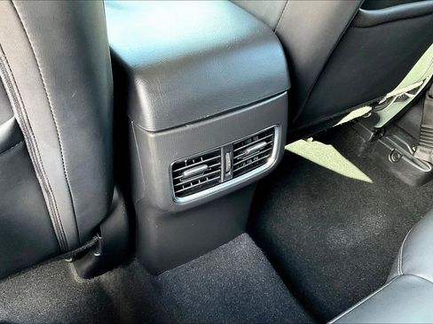 Used 2017 MAZDA CX-5 Touring w/ Preferred Equipment Package image 11