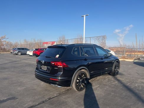 Used 2021 Volkswagen Tiguan SE R-Line image 4