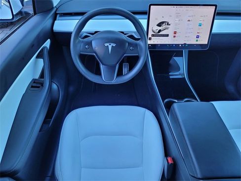 Used 2020 Tesla Model Y Performance image 19
