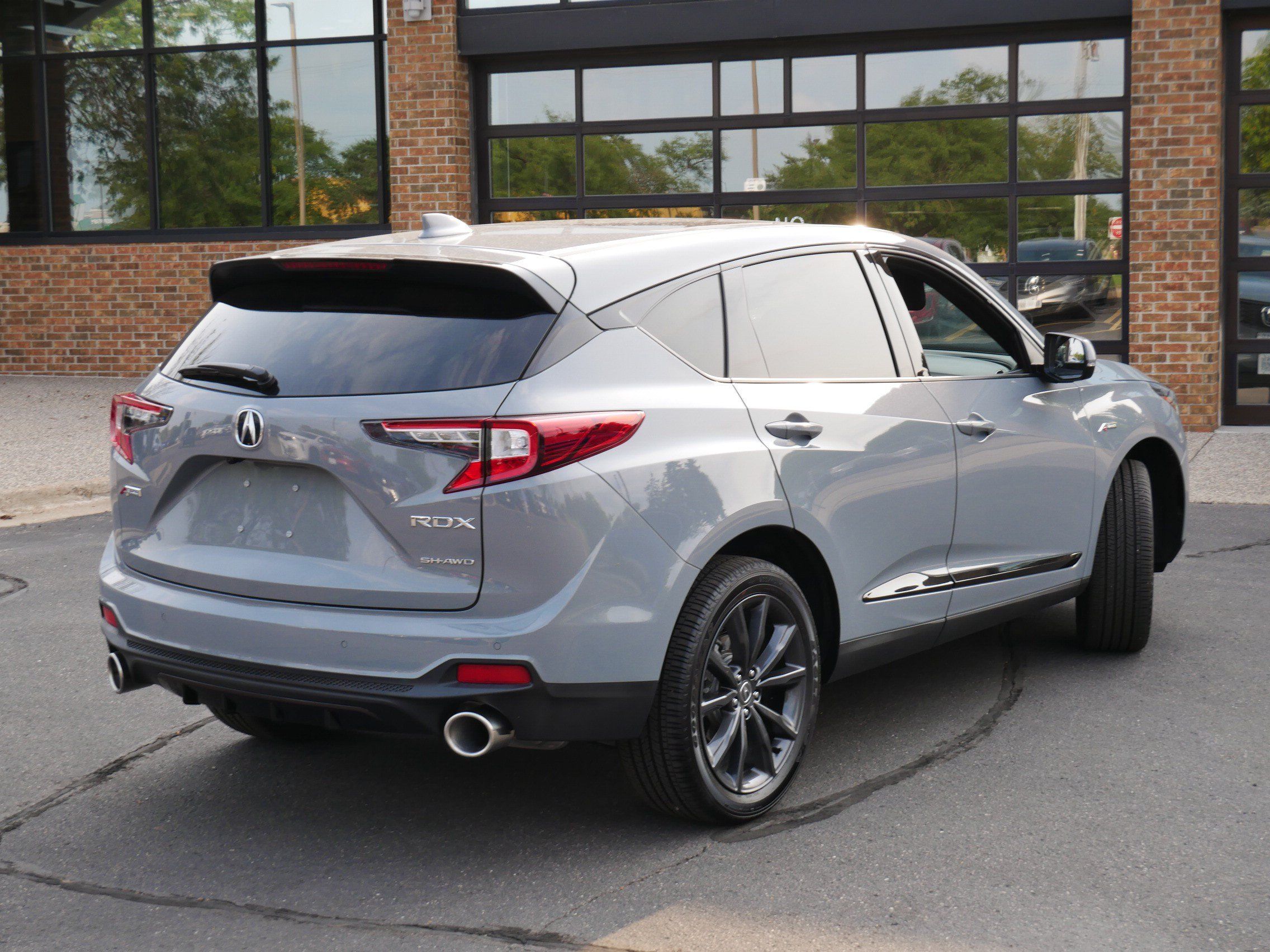 Certified 2026 Acura RDX w/ Advance Package AWD/4WD image 3